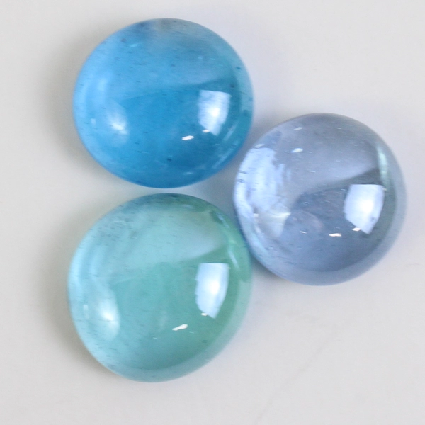 Lot Of 358 Unbranded Aquarium Glass Stones Pebble Shaped Iridescent Blue