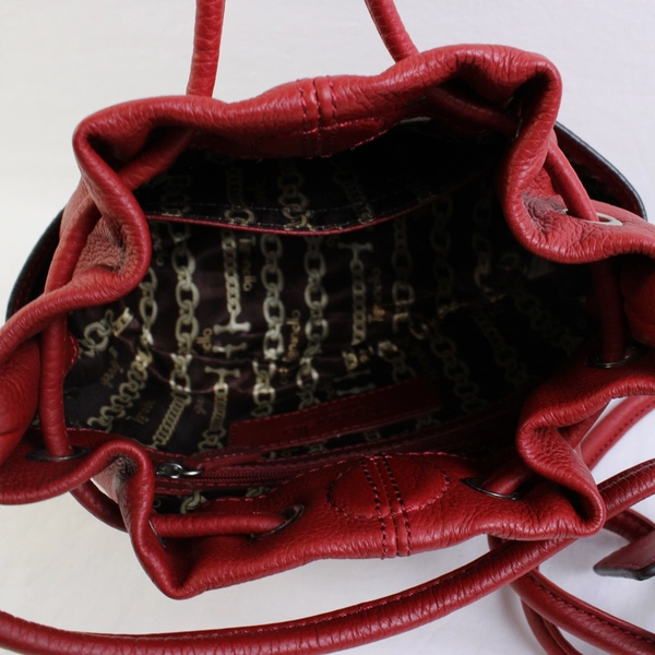 Tignanello Red Leather Shoulder Handbag, Drawstring and Magnetic Closure 