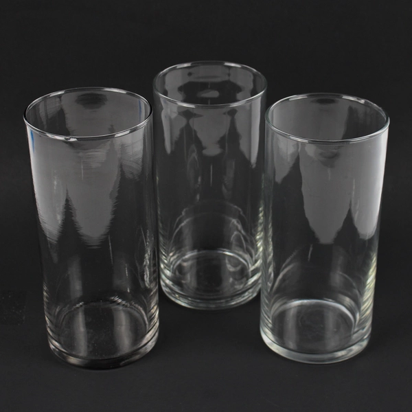 Lot Of 3 Unbranded Clear Glass Cylinder Vase 1 7.75" Tall 2 7.5" Tall