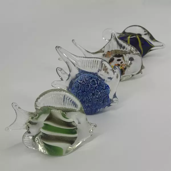 Lot Of 4 Hand Blown Art Glass Tropical Fish Paperweights