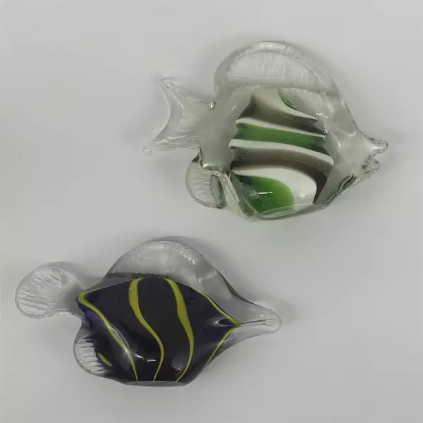 Lot Of 4 Hand Blown Art Glass Tropical Fish Paperweights