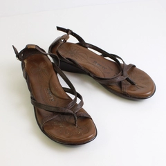 Born Brown Faux Leather Strappy Sandals 1.5" Heel Height Womens Size 8