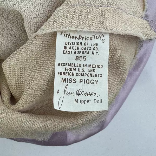 1977 Fisher Price Jim Henson The Muppets Miss Piggy Hand Puppet Doll