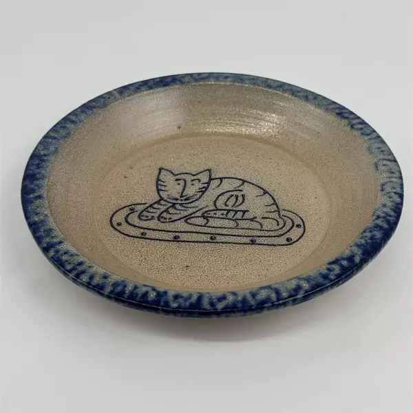 1992 Eldreth Pottery 8" Salt Glazed Cat Decorated Pie Plate Signed