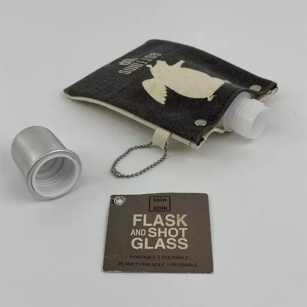 Botttoms UP TOTE+ABLE Totable Wine Water Canvas Canteen BPA Free Liner Bag 4 oz