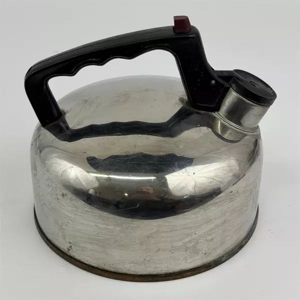 West Bend 2.5 Qt. Singing Tea Kettle Stainless Steel Copper Bottom USA