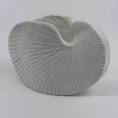 PartyLite Nautilus Shell Tea Light Candle Holder P9610