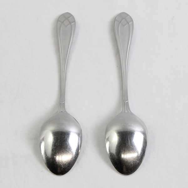 Lot of 2 Retroneu Noblis 18/10 Stainless Teaspoons 6.13 Inches