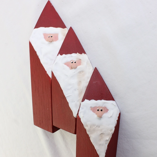 Set Of 3 Matching Unbranded Wooden Block Tomte Santa Figurines 9" & 7" & 5" Tall