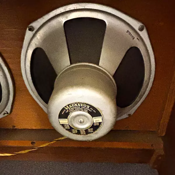 Vintage Magnavox 154B Stereo Cabinet Turntable Radio 1950s Untested