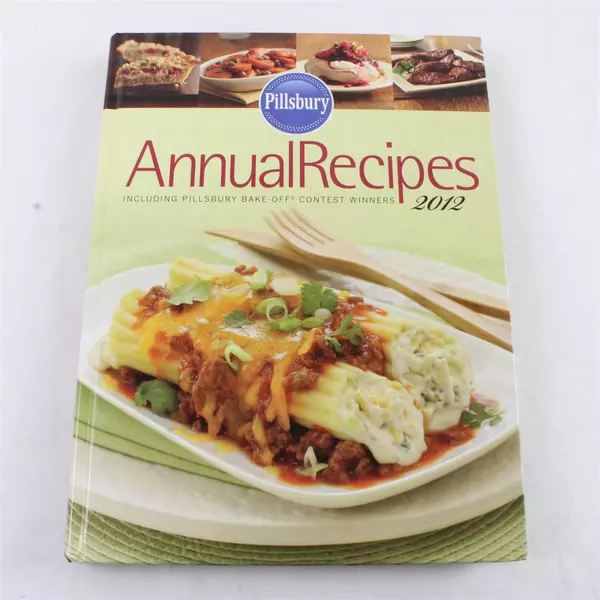 Pillsbury Annual Recipes Cookbook 2012 Baking Recipes Hardcover 