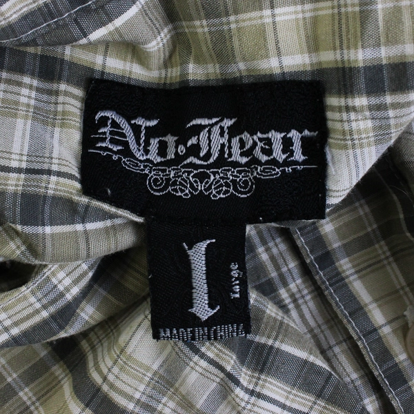 No Fear Green and Gray Plaid Short-Sleeve Button-Up Boy's Size Large