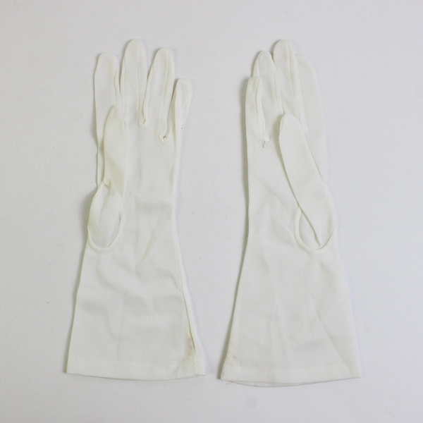 Vintage Hansen Women's 6 White Nylon Gloves