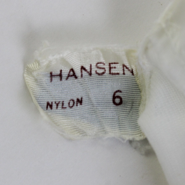 Vintage Hansen Women's 6 White Nylon Gloves