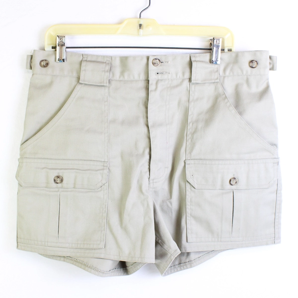 Tilley Endurables Solid Khaki/Tan Color Work Utility Cargo Shorts Womens Size 35