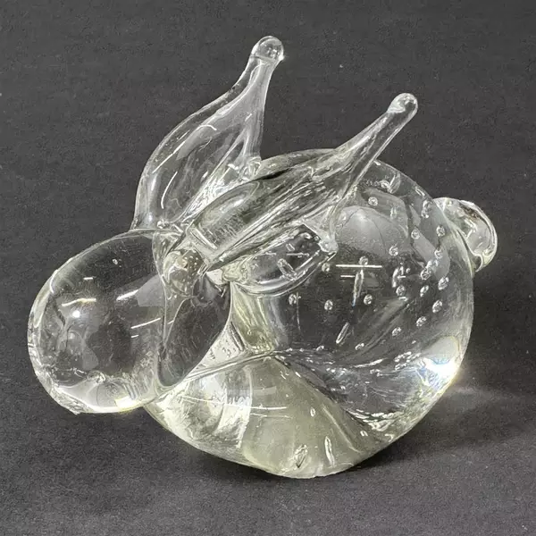Vintage Clear Glass Bunny Rabbit With Bubbles Paperweight 3.5” Long