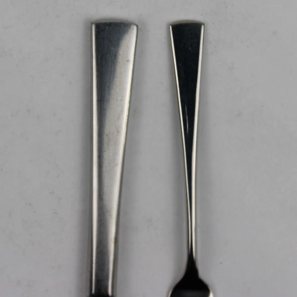 Lot Of 5 Mikasa Lucia (Stainless) Flatware 4 Dinner Knives 9.5" & 1 Butter Knife