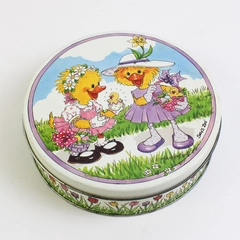 Vtg Suzy's Zoo Spring Metal Cookie Tin 1994 Suzy Spafford Easter