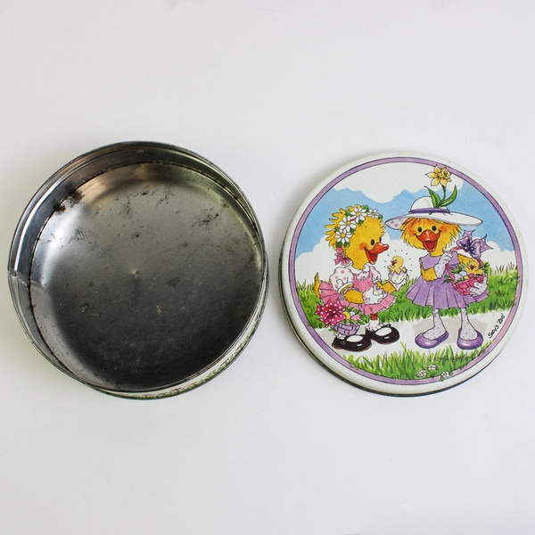 Vtg Suzy's Zoo Spring Metal Cookie Tin 1994 Suzy Spafford Easter