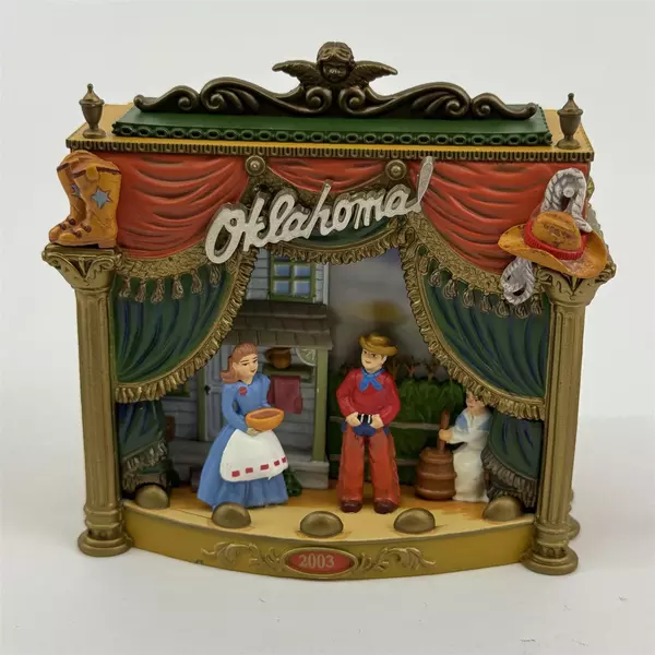 2003 Carlton Cards Heirloom Collection Oklahoma Lighted Music Box Works