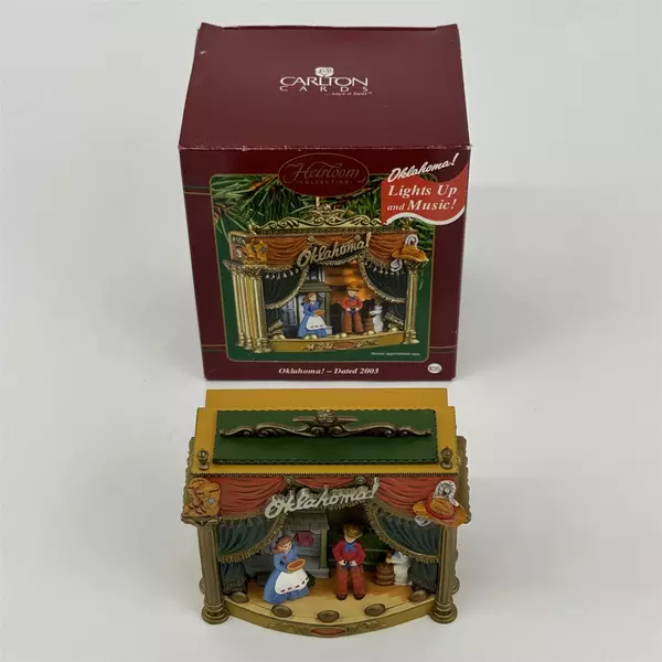 2003 Carlton Cards Heirloom Collection Oklahoma Lighted Music Box Works