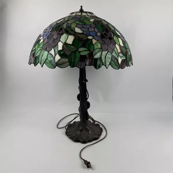 Tiffany Style Art Deco Grape and Leaves Stained Glass Shade Lamp