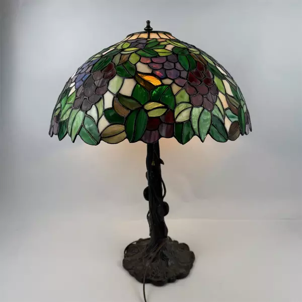 Tiffany Style Art Deco Grape and Leaves Stained Glass Shade Lamp
