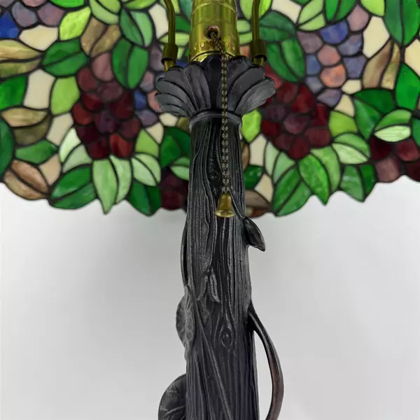 Tiffany Style Art Deco Grape and Leaves Stained Glass Shade Lamp