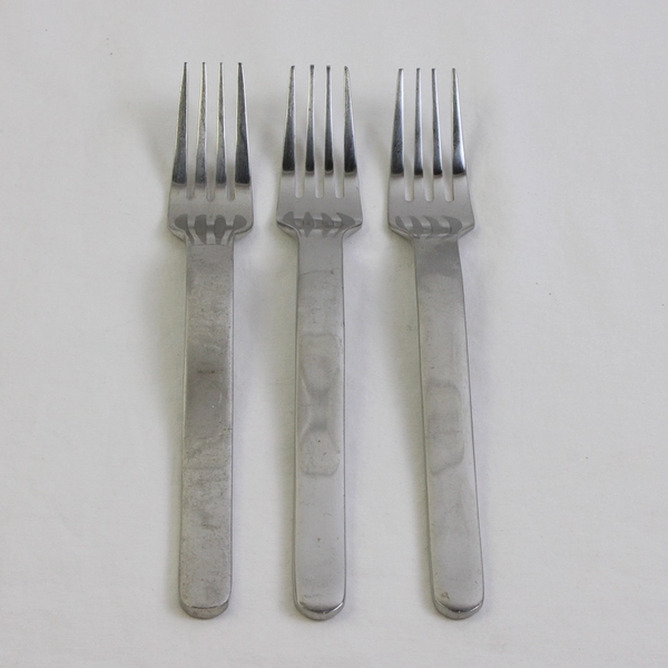 Lot of 3 Cambridge Silver Wren 18/10 Stainless Steel Dinner Forks 8.125 Inch