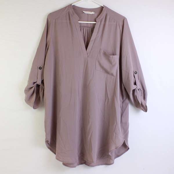 Lush Mauve Roll-Tab Sleeve V-Neck Blouse Women's Size Large