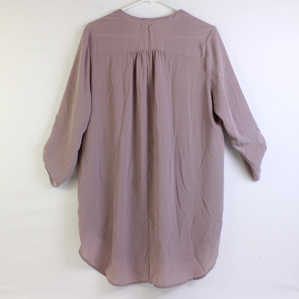 Lush Mauve Roll-Tab Sleeve V-Neck Blouse Women's Size Large