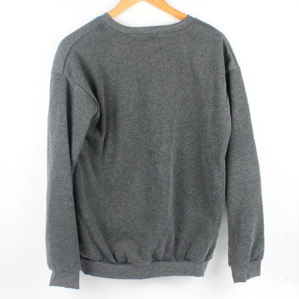 Unisex XL Gray Crewneck Pullover Sweater
