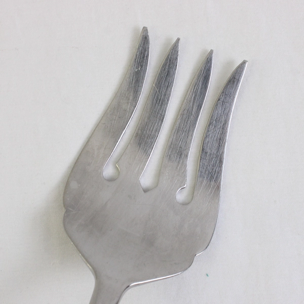 Retroneu Roseanne Solid Serving Fork 18/8 Stainless Steel 8.75 Inches