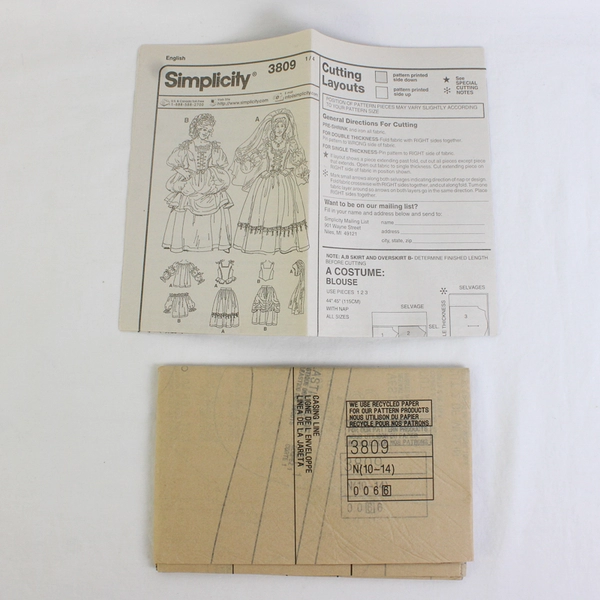 Simplicity Andrea Schewe 3809 Renaissance Costume Collection Women N 10, 12, 14