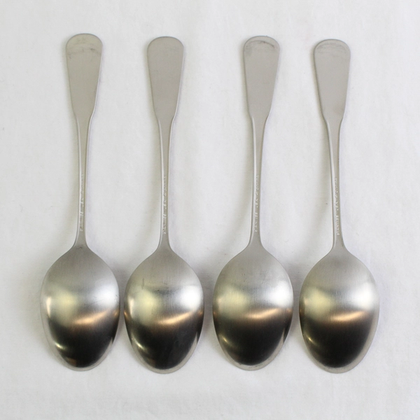 Lot Of 4 Oneida Silver Yankee Clipper (Stainless) Flatware Soup Spoons 6.75"