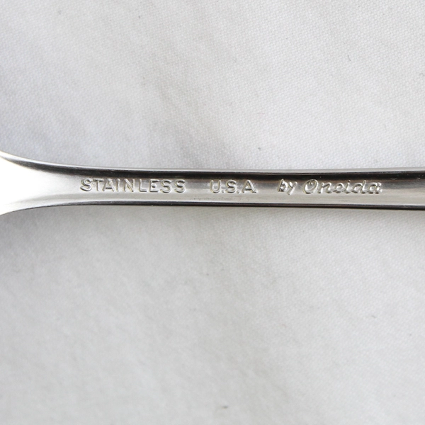 Lot Of 4 Oneida Silver Yankee Clipper (Stainless) Flatware Soup Spoons 6.75"