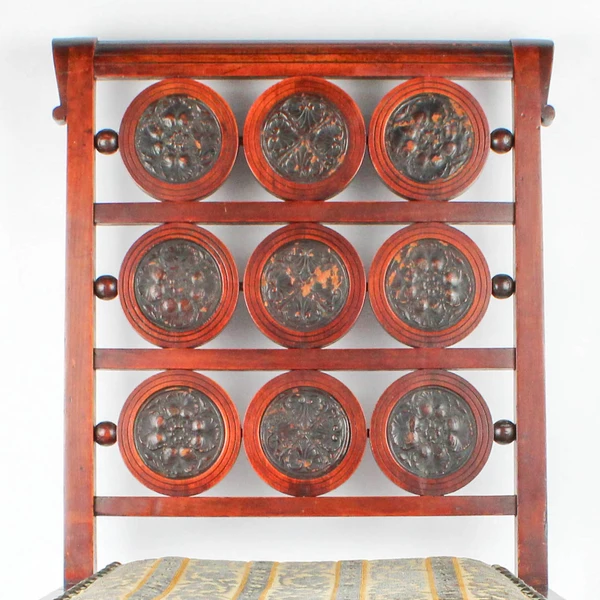 Antique Arts & Crafts Victorian Carved Medallion Wood Chair 33" H