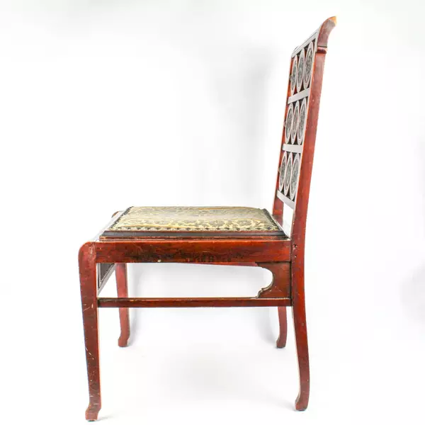 Antique Arts & Crafts Victorian Carved Medallion Wood Chair 33" H