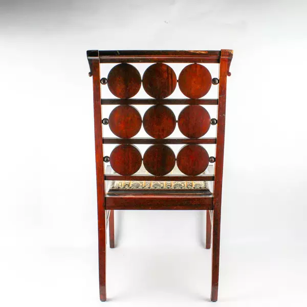 Antique Arts & Crafts Victorian Carved Medallion Wood Chair 33" H