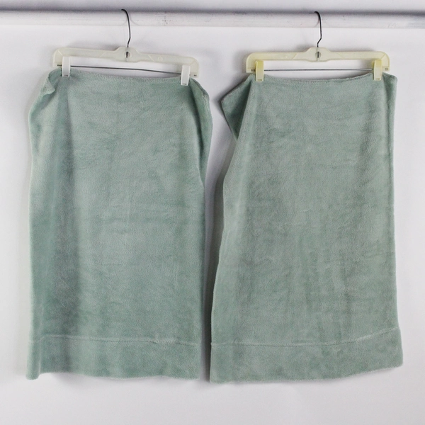 Lot Of 2 Matching Berkshire Muted Green Fuzzy Fleece Pillow Cases 20.5" x 30"