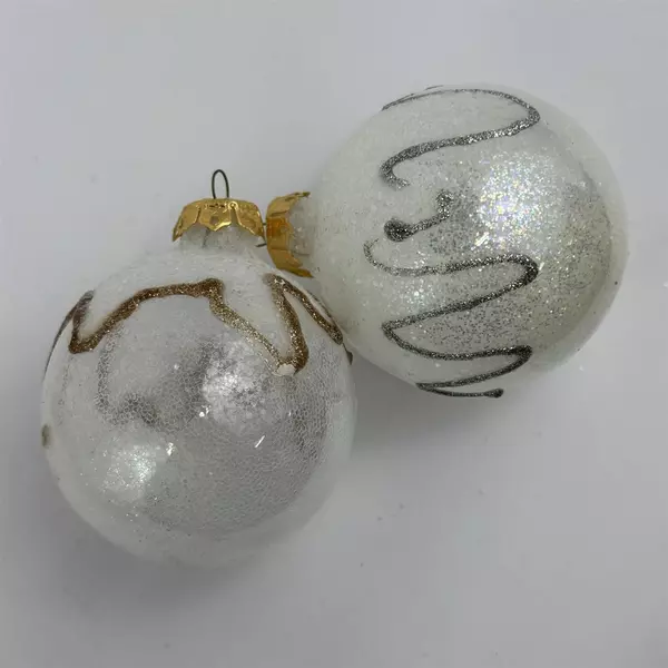  17 White Glitter Christmas Ball Ornaments 2.5 inch W/Gold And Silver Zigzag