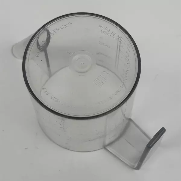  Vintage Gravy Strain Plastic 2 Cup Skimmer Measuring Cup Juice Pitcher