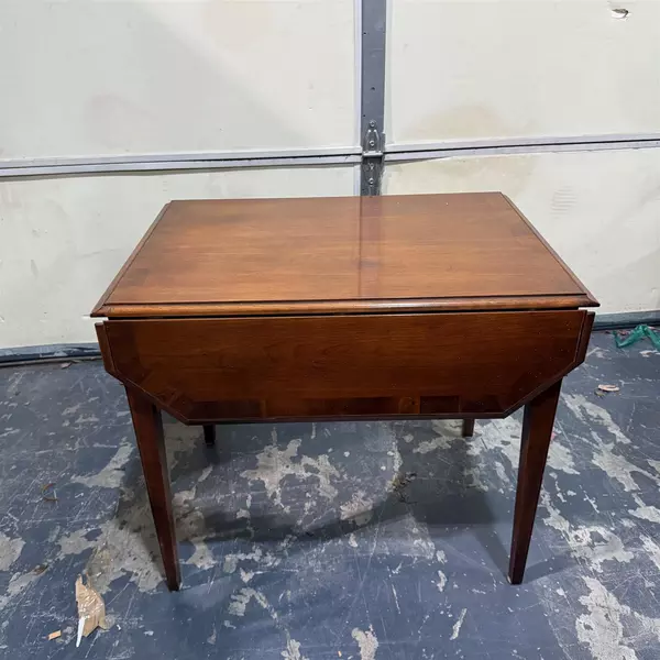 Lot of 2 Hekman Drop Leaf Cherry End Table Wood