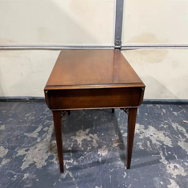 Lot of 2 Hekman Drop Leaf Cherry End Table Wood