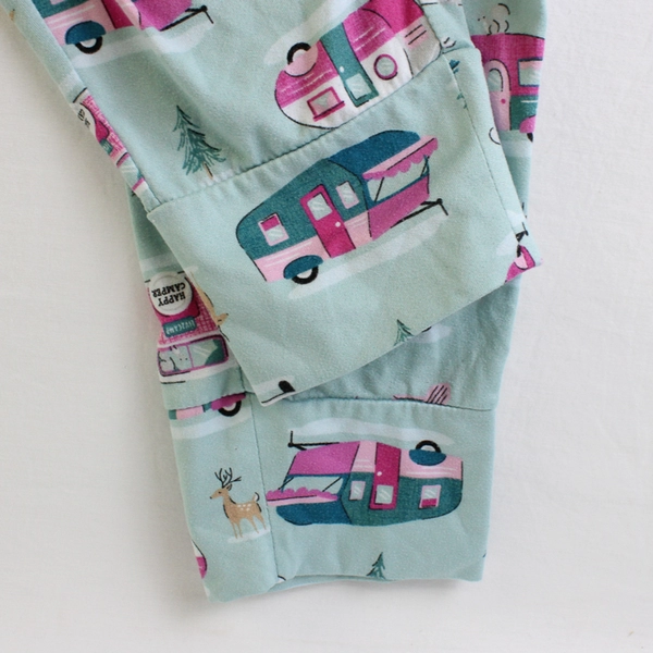 Walmart Women's Pajama Pants Lime Green With Camping Scenes Pockets Size L