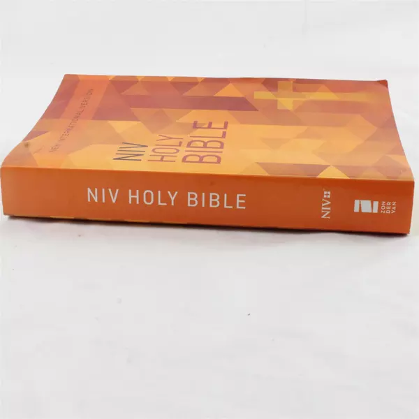 NIV Value Outreach Bible Paperback New International Version Zondervan 