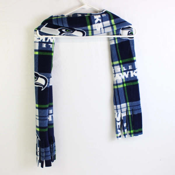 SEATTLE SEAHAWKS Plaid Soft Fleece Scarf with Fringed Edges, Unisex