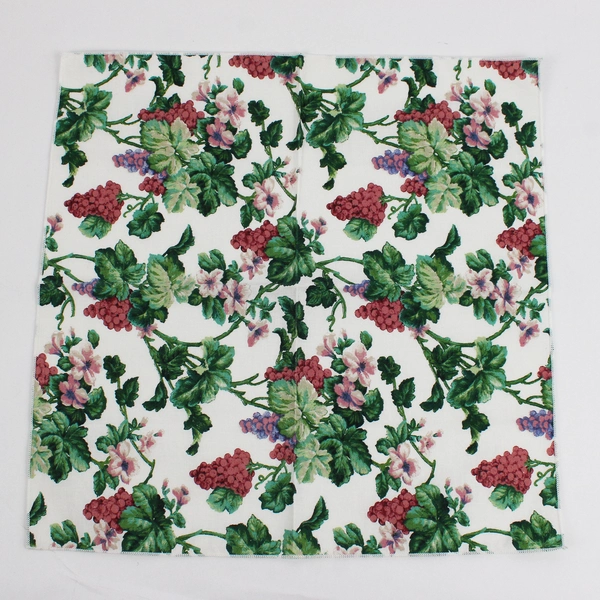 Lot of 12 Unbranded 16" Grape Vine Cotton Napkins