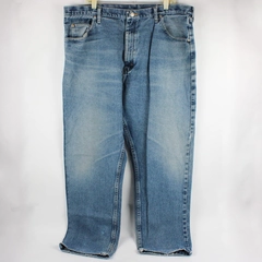 Wrangler Men's 42x32 Light Wash Straight Leg Denim Jeans