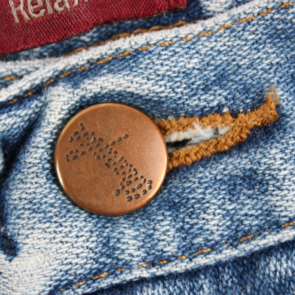 Wrangler Men’s 42x32 Light Wash Relaxed Straight Fit Denim Jeans